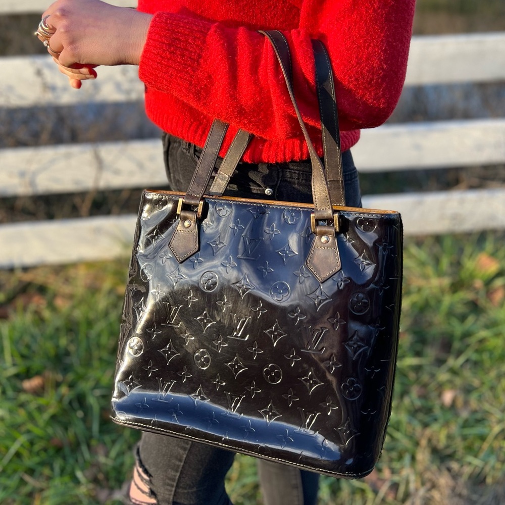 Louis Vuitton Houston handbag